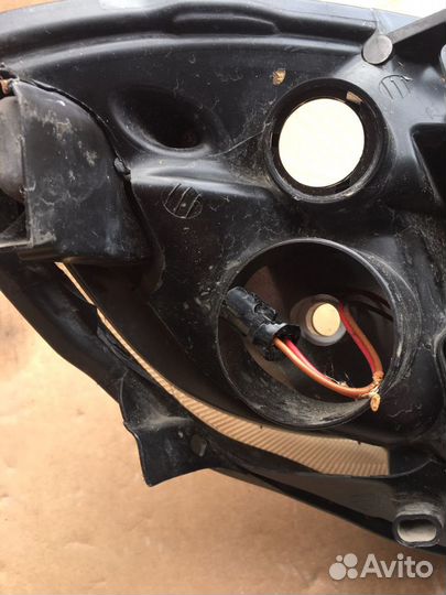 Фара передняя левая Skoda Fabia (1640)