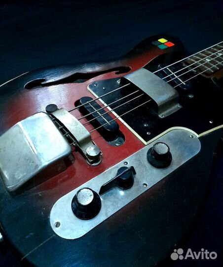 Бас гитара Jolana