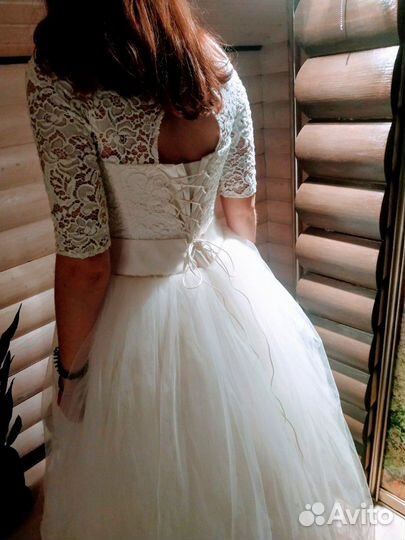 Свадебное платье