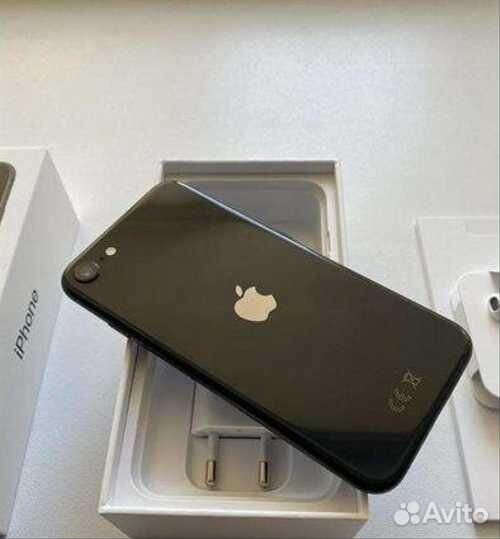 iPhone SE (2020), 64 ГБ