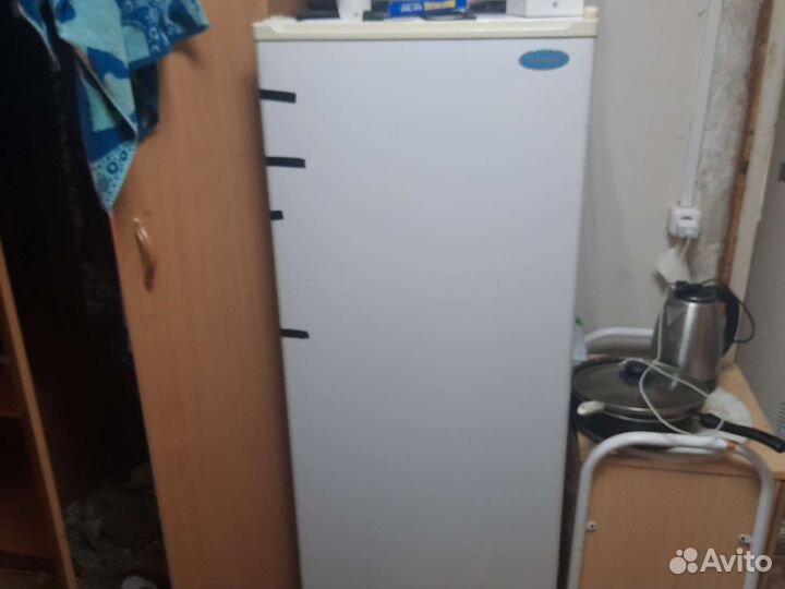 Холодильник б/у