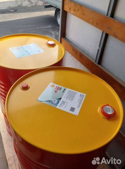 Моторное масло Shell Rimula R4X 15W-40 для грузовиков