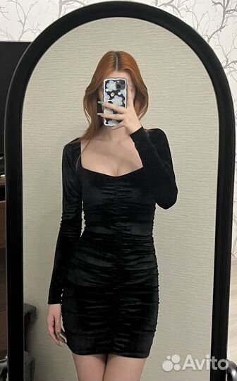 Черное платье