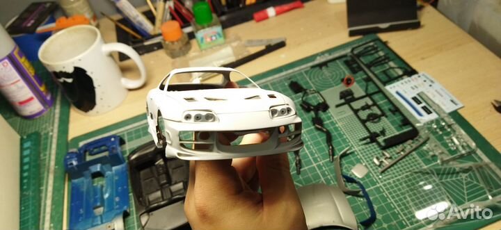 Supra Bomex 1:24
