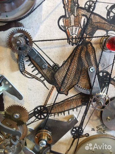 «Богомол» панно в стиле стимпанк