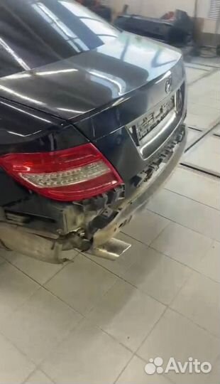 Mercedes-Benz C-класс 1.8 AT, 2008, битый, 180 000 км