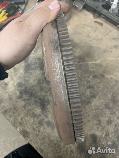 Маховик двухмассовый DSG 7 Golf 6