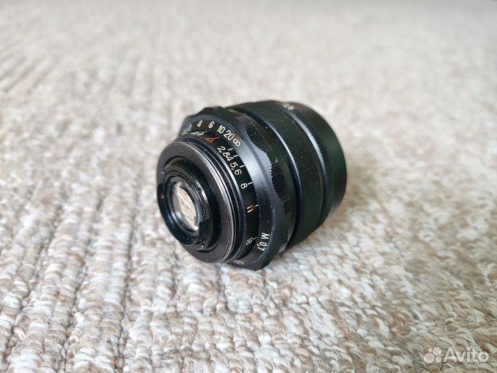 Продам широкоугольный советский объектив Мир 1-В