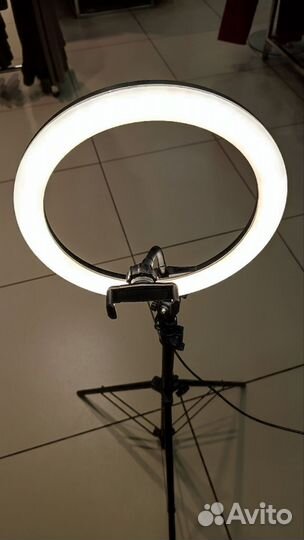Кольцевая LED лампа со штативом для съемки 27 см