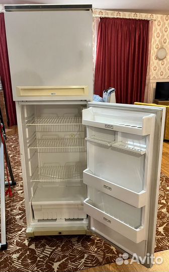 Холодильник Stinol 110 No Frost полностью рабочий