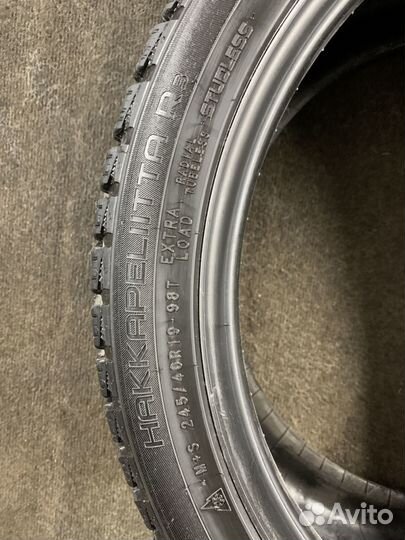 Nokian Tyres Hakkapeliitta R3 245/40 R19