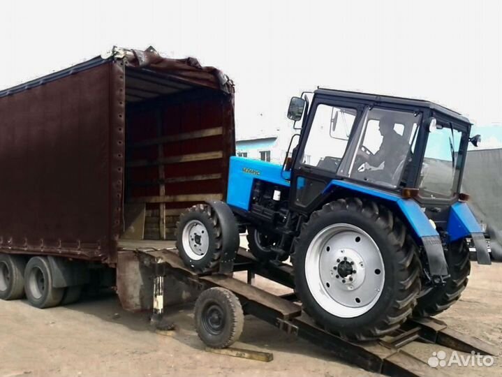 Грузоперевозка тракторов, мтз