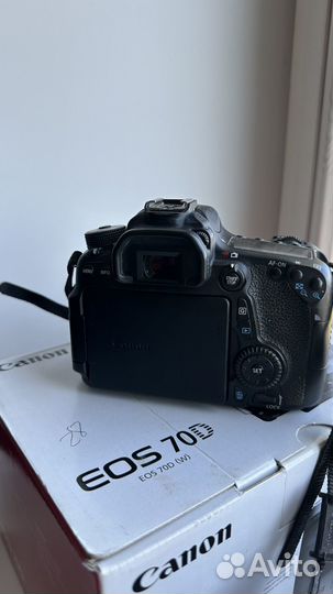 Зеркальный фотоаппарат canon 70D + canon EF 28 mm
