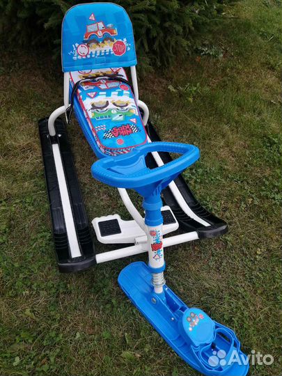 Детский снегокат со спинкой