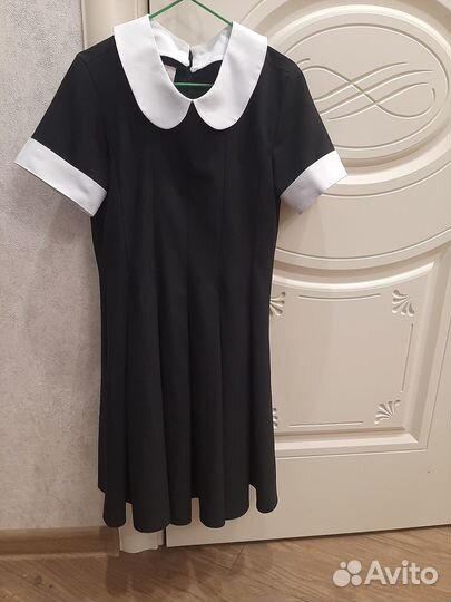 Школьное платье на 140 см