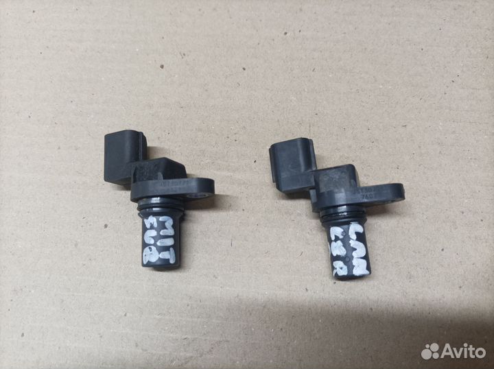 Датчик положения распредвала Mitsubishi J5T30771