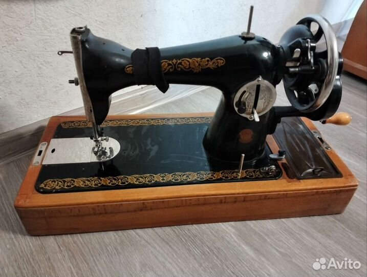 Швейная машина Подольск