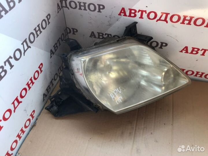 Фара галогеновая передняя правая Mazda Mpv 2001