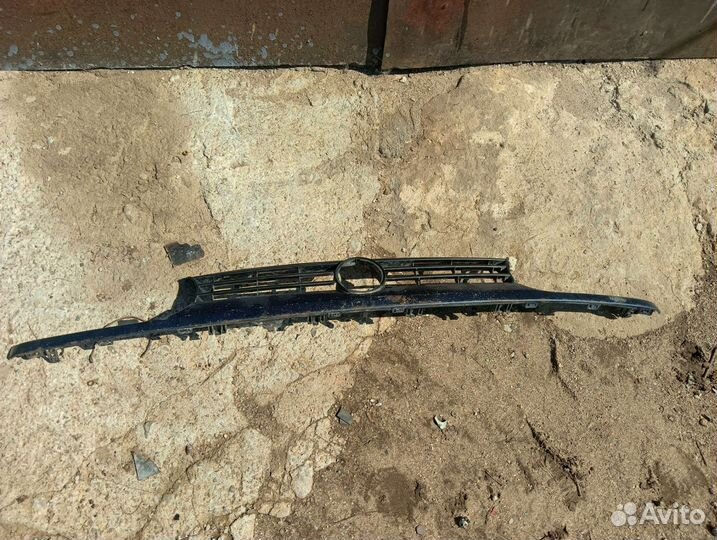 Решетка радиатора Volkswagen golf 3