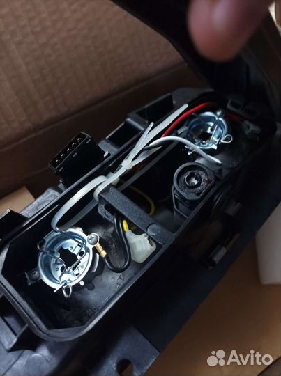 Фара Citroen Xantia перед