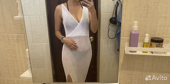 Туника пляжная женская вязаная