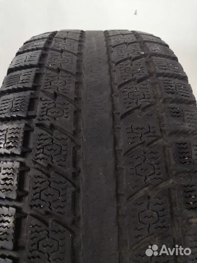 Toyo Observe GSi-5 245/70 R16