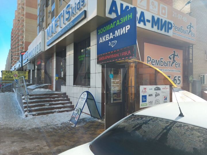 Торговая площадь, 70 м²