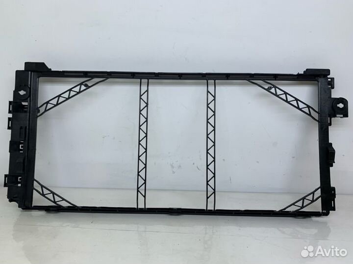 Передняя панель Geely Monjaro KX11