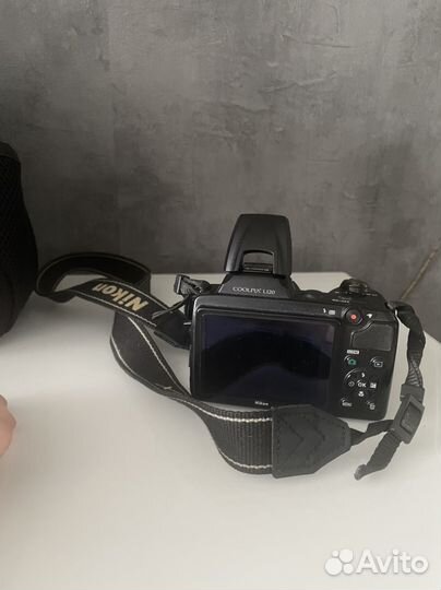 Компактный фотоаппарат nikon