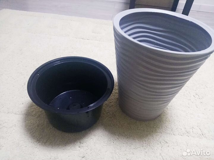 Кашпо для цветов напольное