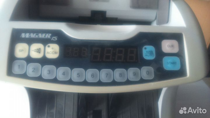 Счетчик банкнот (купюр) Magner 15