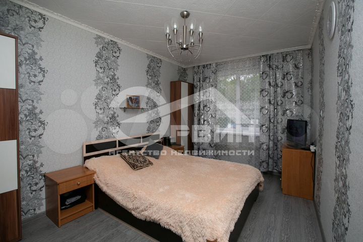 3-к. квартира, 68,8 м², 2/5 эт.