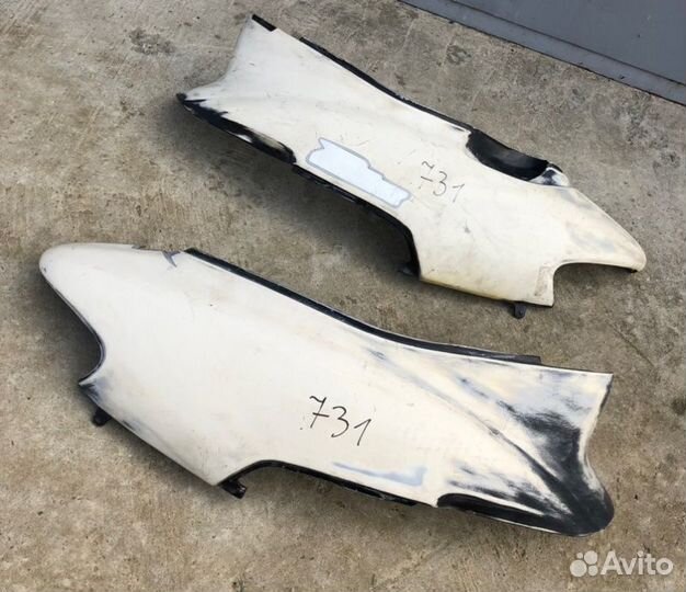 Боковой пластик Honda Dio 34 / 35