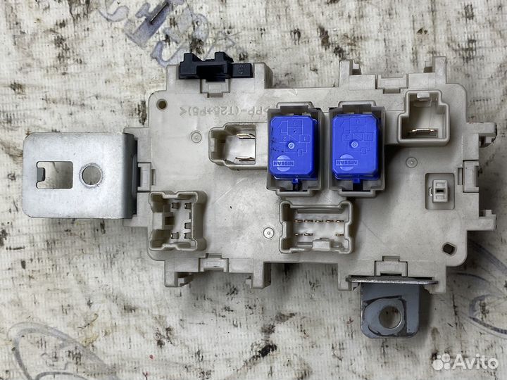 Блок предохранителей салона nissan teana