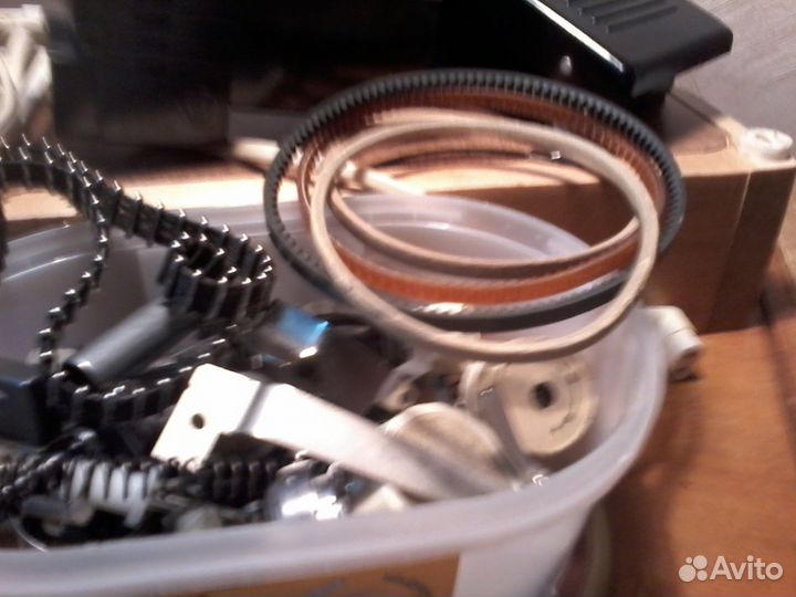 Запчасти к швейной машинке веритас