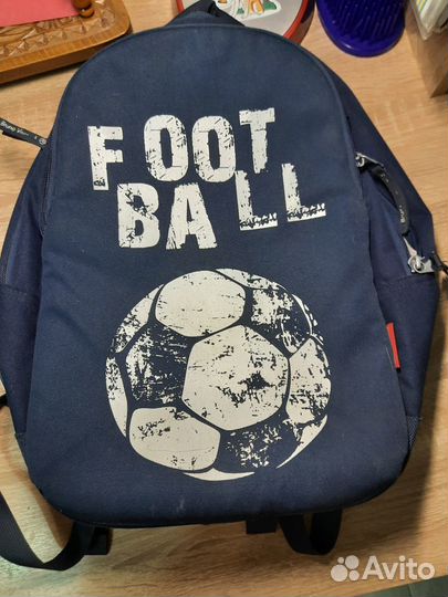 Рюкзак школьный