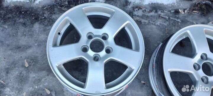 Диски литые R15 для Вольво S40 C30 V50