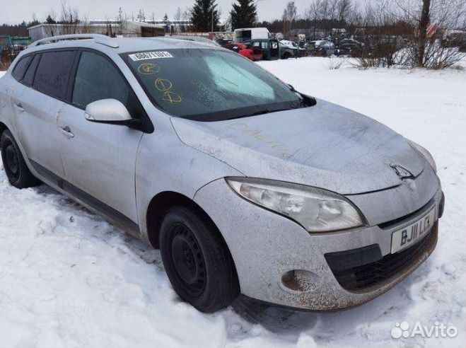 Renault Megane 2012 г по запчастям