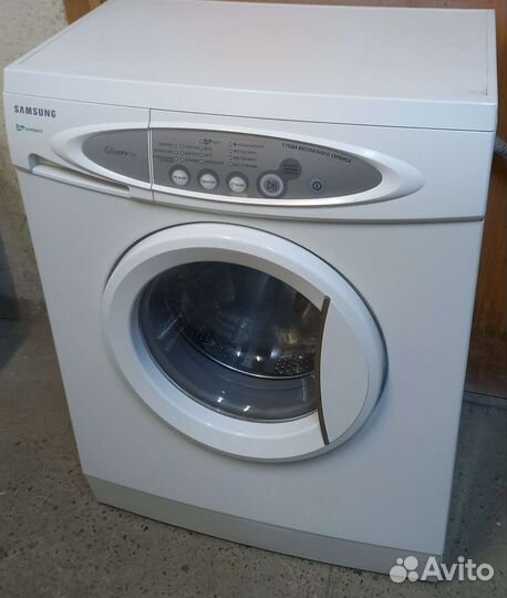 Стиральная машина Samsung 3.5 кг Узкая
