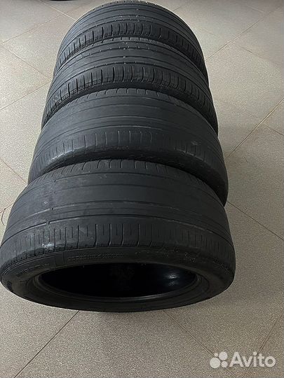 Pirelli P Zero Rosso 245/50 R18