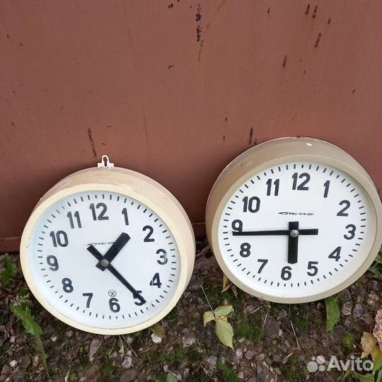 Часы вторичные стрела