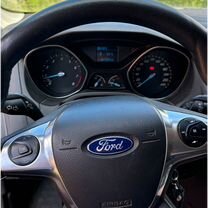 Ford Focus 1.6 AMT, 2013, 167 000 км, с пробегом, цена 840 000 руб.