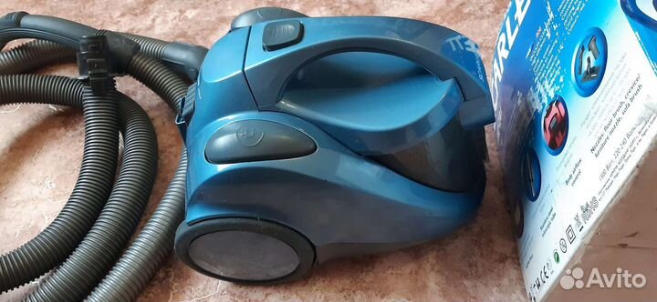 Пылесос Scarlett SC-281