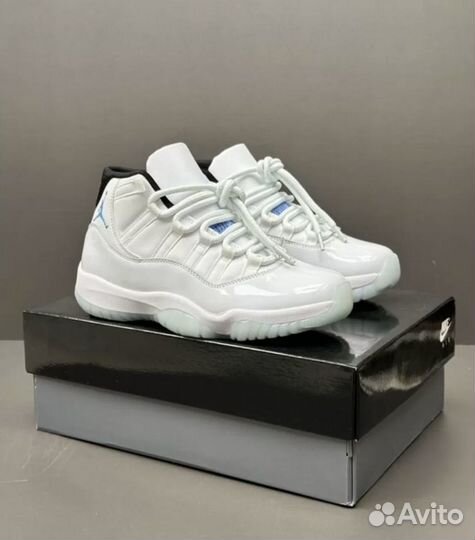 Кроссовки Nike Air Jordan 11