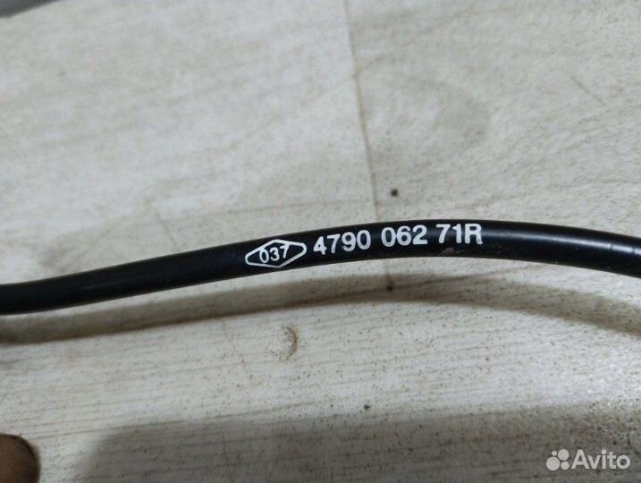 Датчик ABS задний правый Renault Fluence 2011