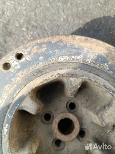 Шкив коленвала Фольксваген т4 2.4 aab