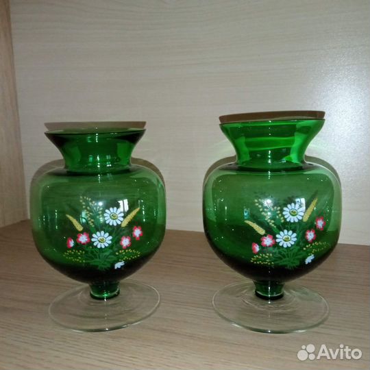 Маленькие вазочки