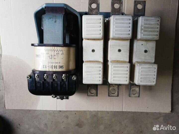 Контактор Fuji Electric Japan SRC 3631-8 260-450