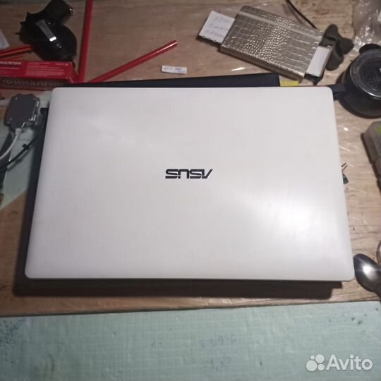 Asus