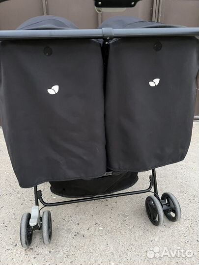 Прогулочная коляска для двойни или погодок